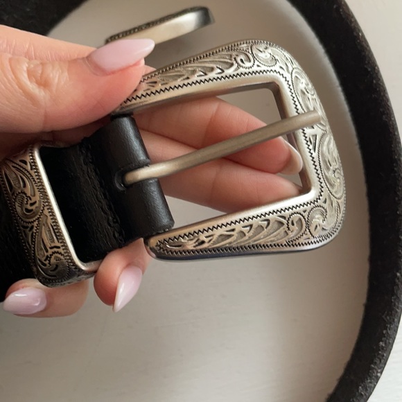 %100 Cow leather western belt - Picture 2 of 4